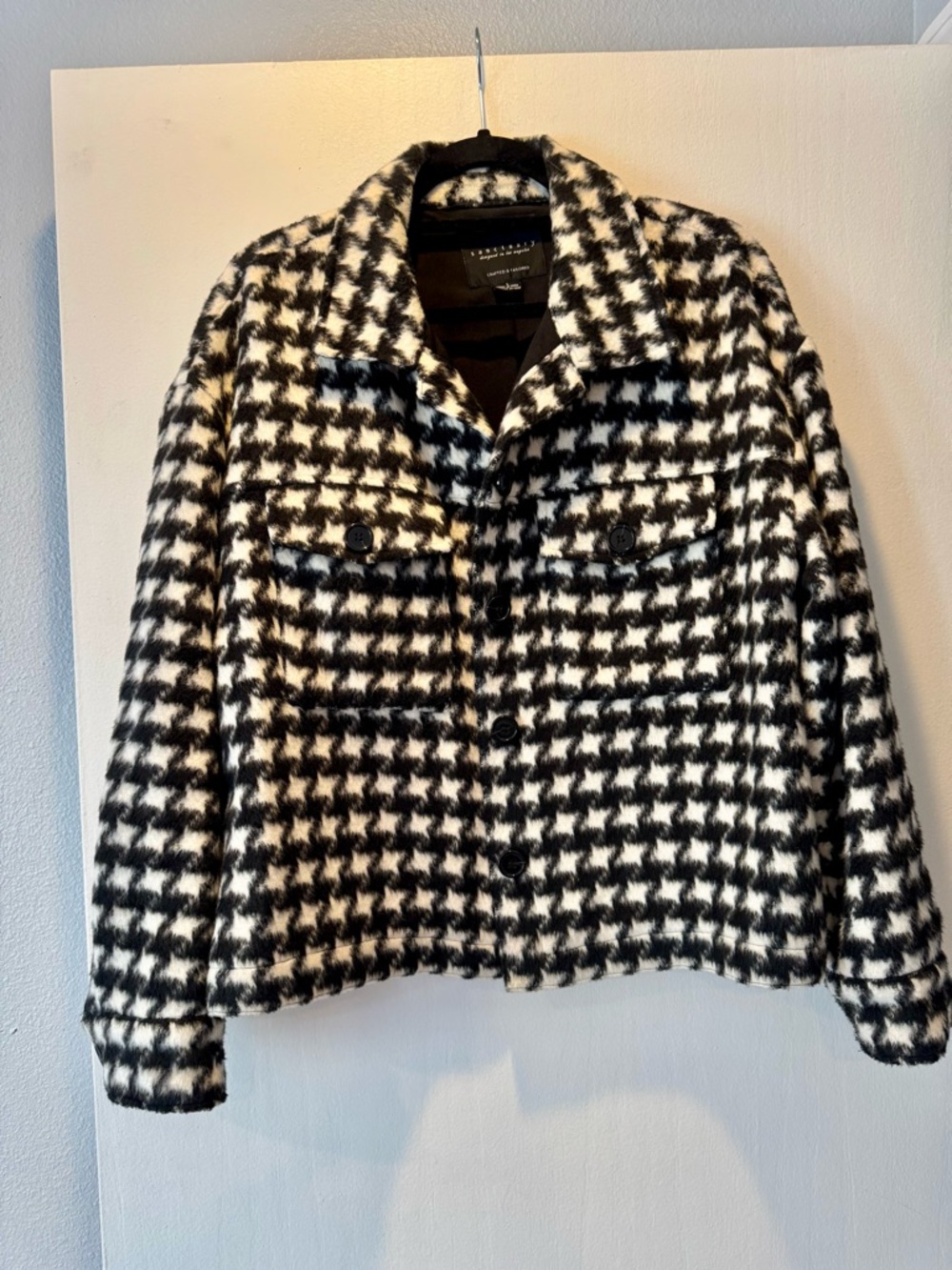 Sanctuary Black and White Houndstooth Crop Jacket